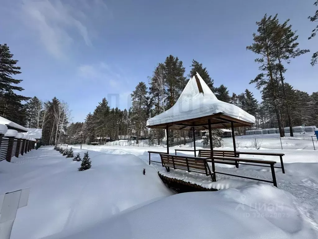 Участок в Свердловская область, Сысертский муниципальный округ, пос. ... - Фото 1