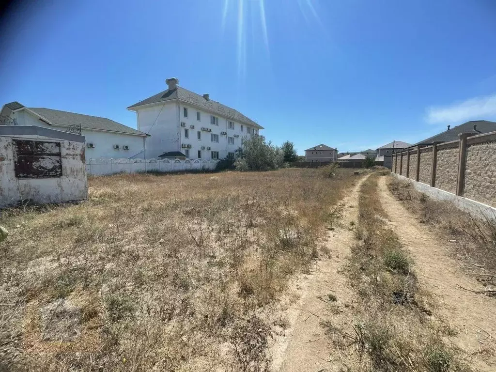 Участок в Крым, Евпатория городской округ, Заозерное пгт ул. ... - Фото 0