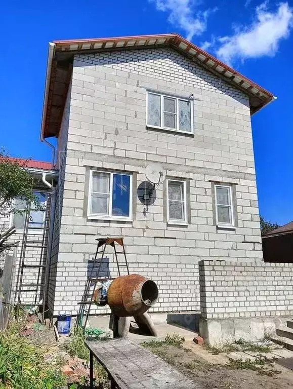 Дом в Воронежская область, Воронеж ул. Радостная, 8 (80 м) - Фото 0