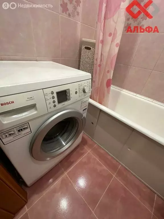 2-комнатная квартира: Киров, улица Риммы Юровской, 9 (61.3 м) - Фото 1