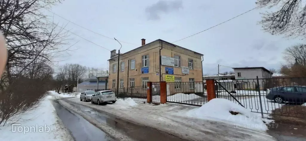 Офис в Ленинградская область, Луга ул. Тоси Петровой, 12 (600 м) - Фото 2