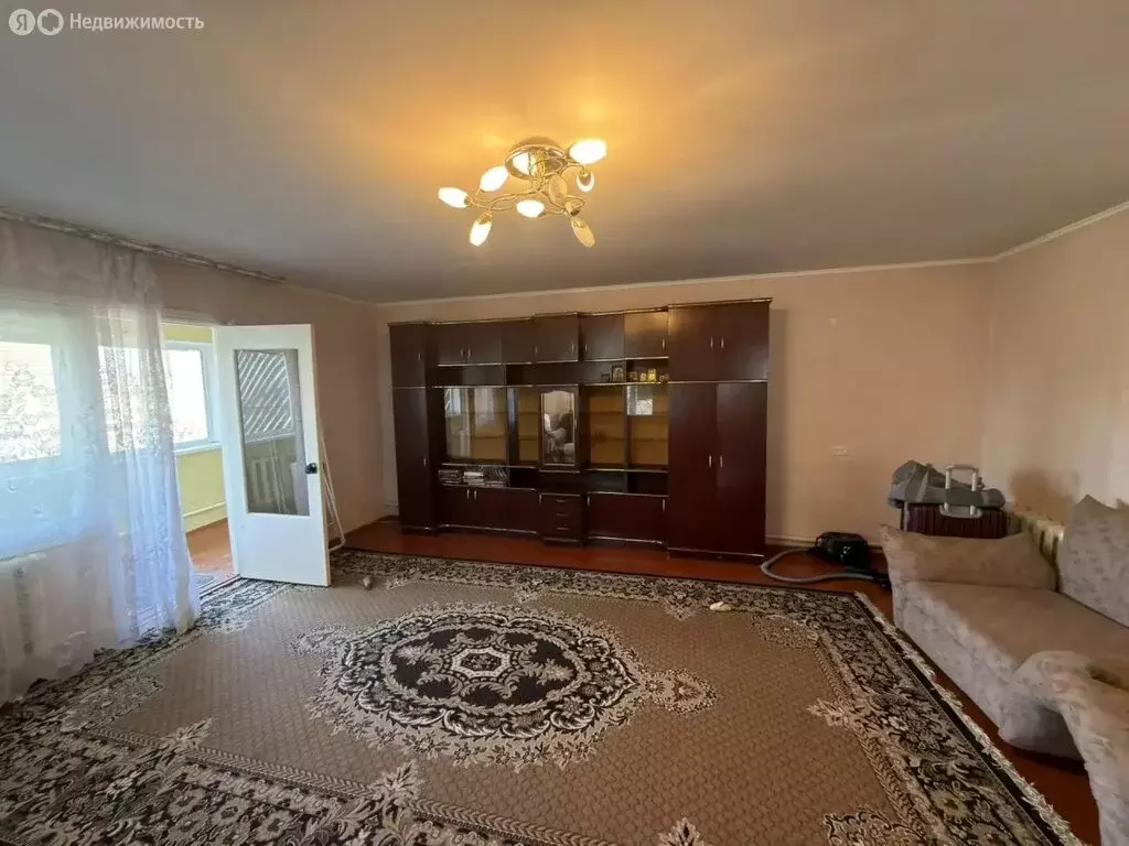 Дом в Кисловодск, улица Гайдара (218 м) - Фото 1