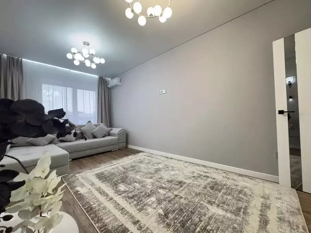 3-к кв. Ставропольский край, Ставрополь просп. Российский, 12к1 (77.0 ... - Фото 1