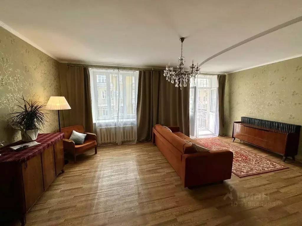3-к кв. Курганская область, Курган ул. Ленина, 21 (84.9 м) - Фото 0