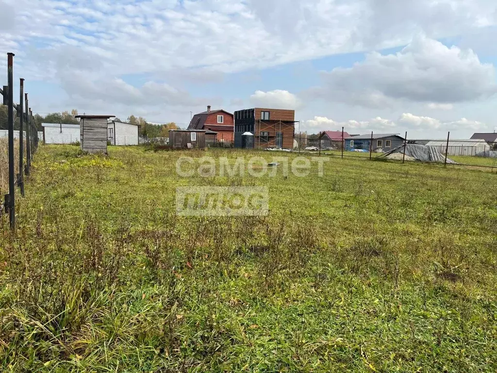 Участок в Московская область, Серпухов городской округ, д. Злобино ул. ... - Фото 1