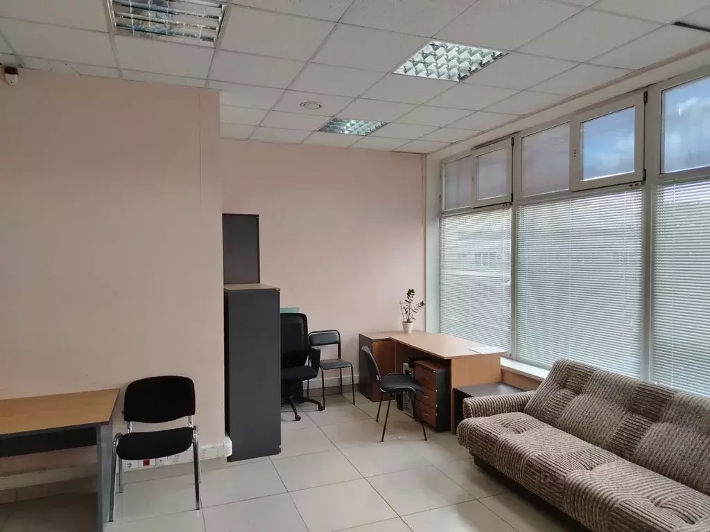 Офис в Московская область, Раменское ул. Чугунова, 15а (40 м) - Фото 2