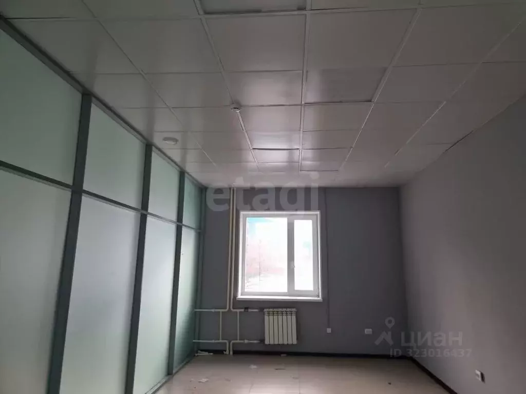 Офис в Ямало-Ненецкий АО, Новый Уренгой просп. Губкина, 14А (23 м) - Фото 2