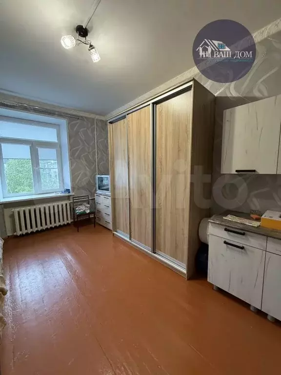 Комната 17,4 м в 9-к., 4/4 эт. - Фото 0