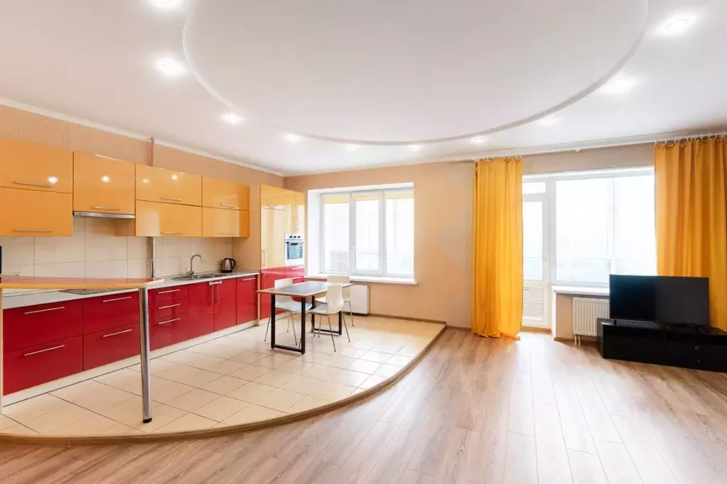 3-к кв. Омская область, Омск Старгород мкр, ул. Шукшина, 3 (108.0 м) - Фото 1