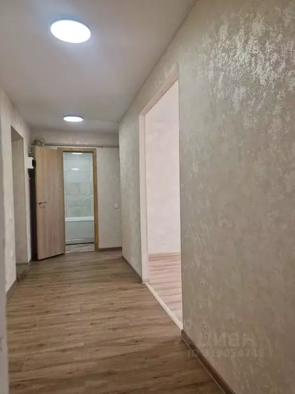 2-к кв. Крым, Евпатория ул. Имени 60-летия Октября, 22А (54.0 м) - Фото 0