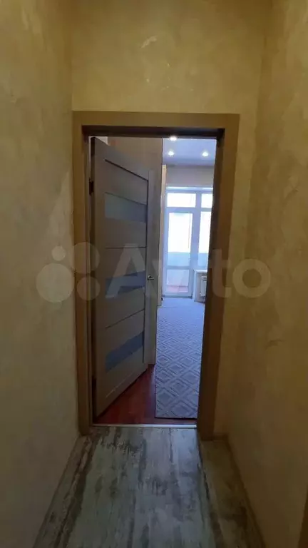 3-к. квартира, 70 м, 1/2 эт. - Фото 1