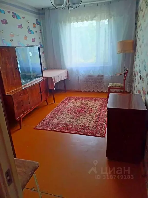 2-к кв. Волгоградская область, Волжский Пионерская ул., 33 (43.1 м) - Фото 0