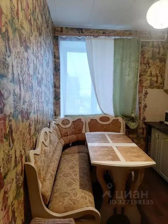 2-к кв. Волгоградская область, Камышин Пролетарская ул., 6 (47.1 м) - Фото 1