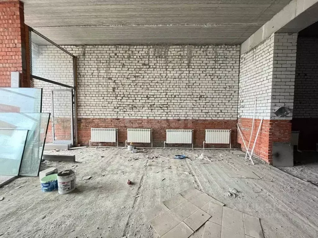 Помещение свободного назначения в Калужская область, Калуга ул. ... - Фото 1