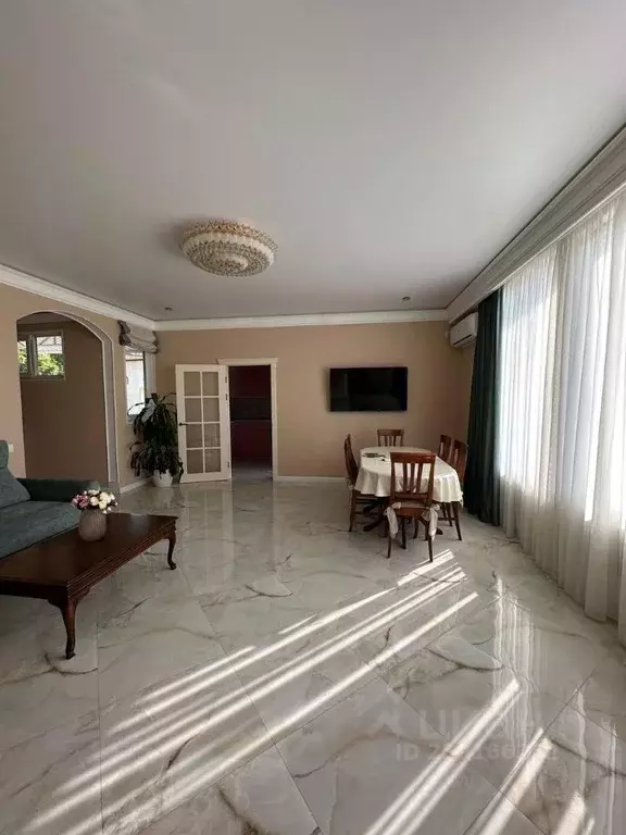 3-к кв. Крым, Ялта ул. Чехова, 6А (90.0 м) - Фото 1