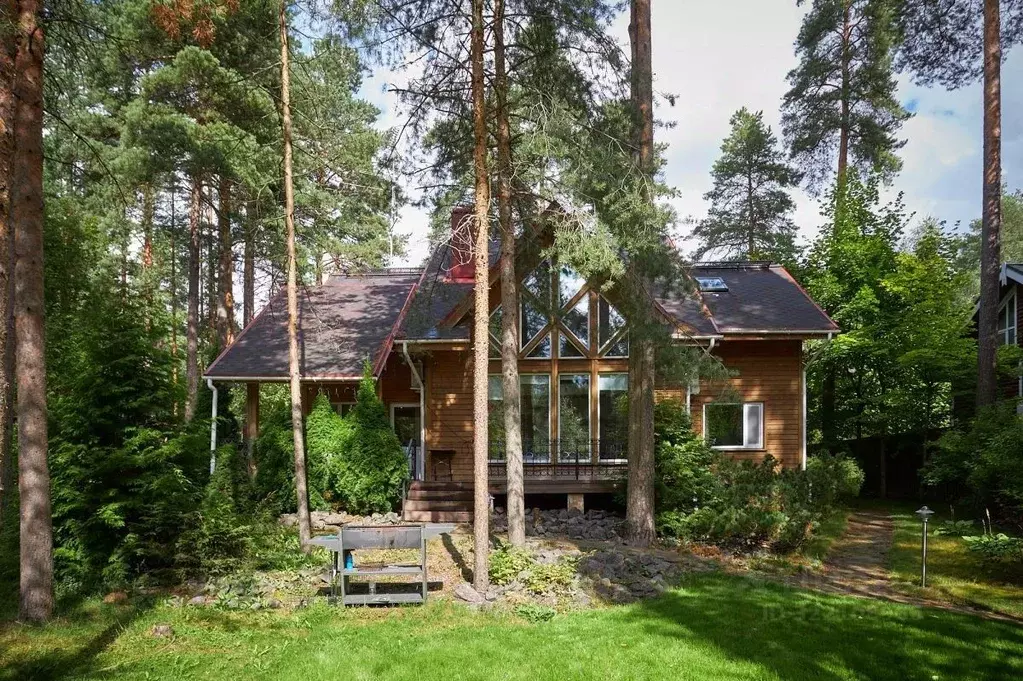 Коттедж в Ленинградская область, Приозерский район, пос. Сосново ул. ... - Фото 1