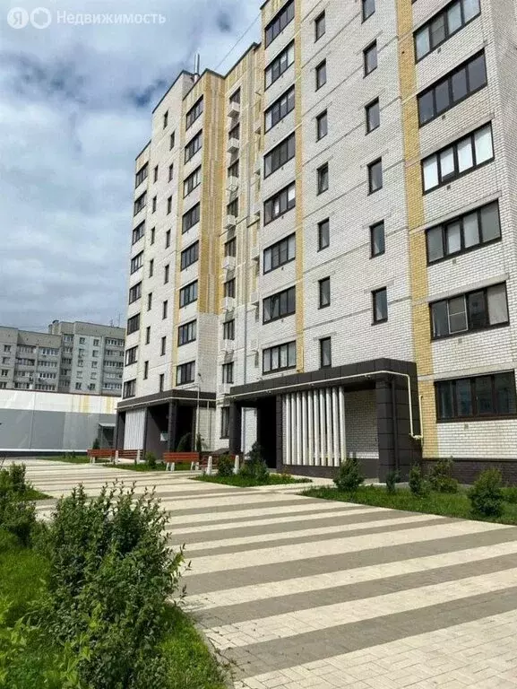 1-комнатная квартира: Губкин, Севастопольская улица, 111 (34 м) - Фото 0