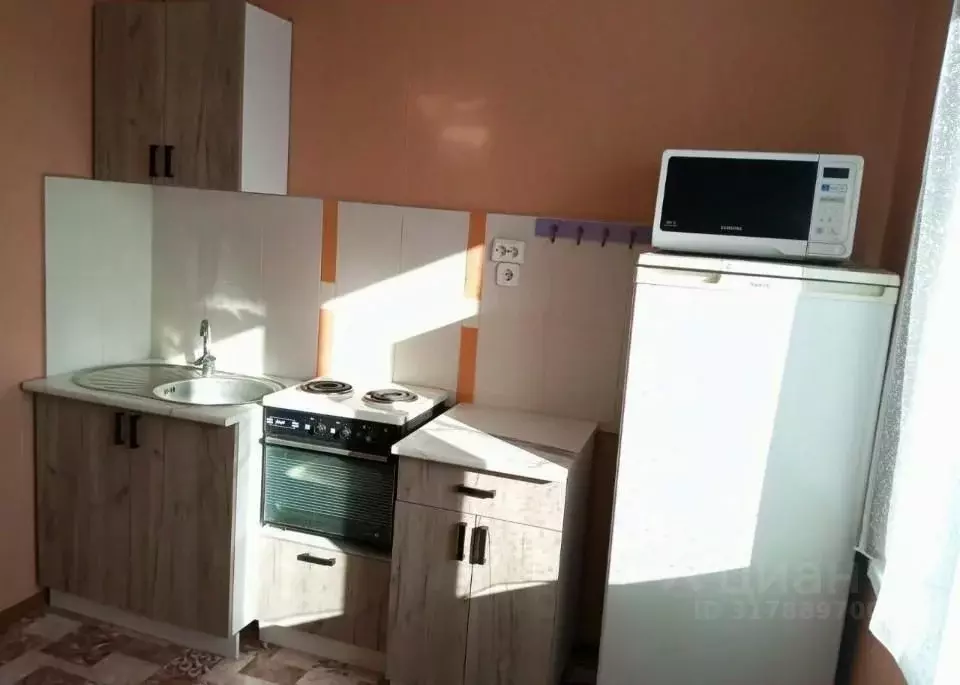 1-к кв. Курганская область, Курган Заозерный жилрайон, 5-й мкр, 25 ... - Фото 0