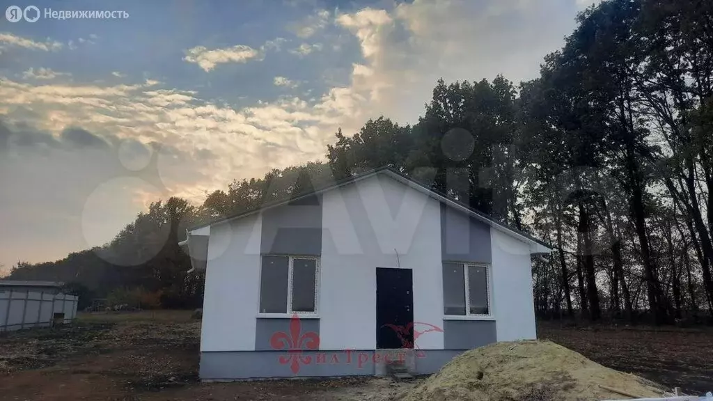Дом в Комсомольский, квартал Комсомольский-19 (64 м) - Фото 0