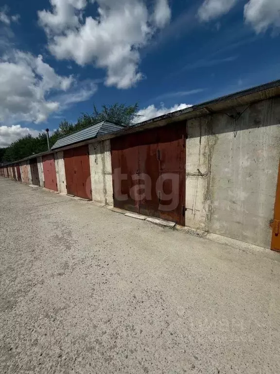 Гараж в Алтайский край, Бийск ул. Вали Максимовой, 103 (28 м) - Фото 1