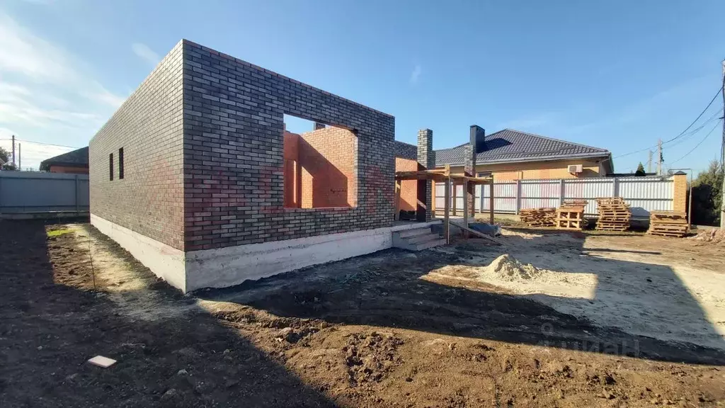 Дом в Ростовская область, Аксай ул. Дмитриевская, 55 (130 м) - Фото 1