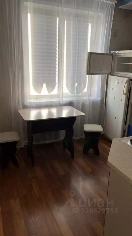 1-к кв. Алтайский край, Барнаул ул. Малахова, 140 (34.0 м) - Фото 2