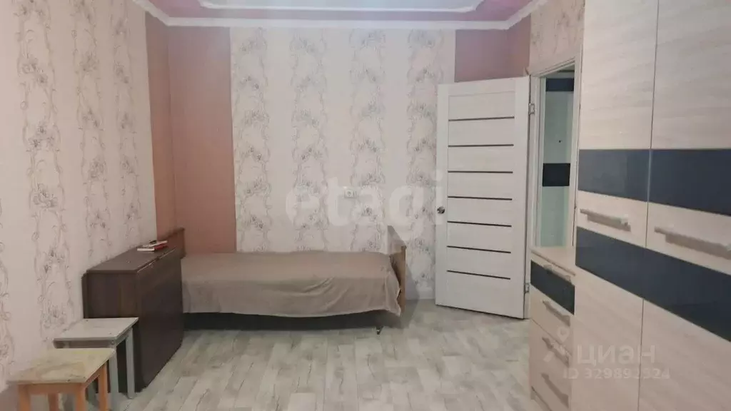 1-к кв. Ленинградская область, Кириши Молодежный бул., 13 (45.9 м) - Фото 1