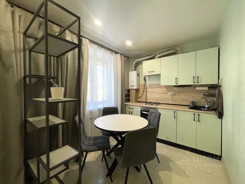 2-к кв. Калужская область, Обнинск ул. Курчатова, 2 (43.2 м) - Фото 1