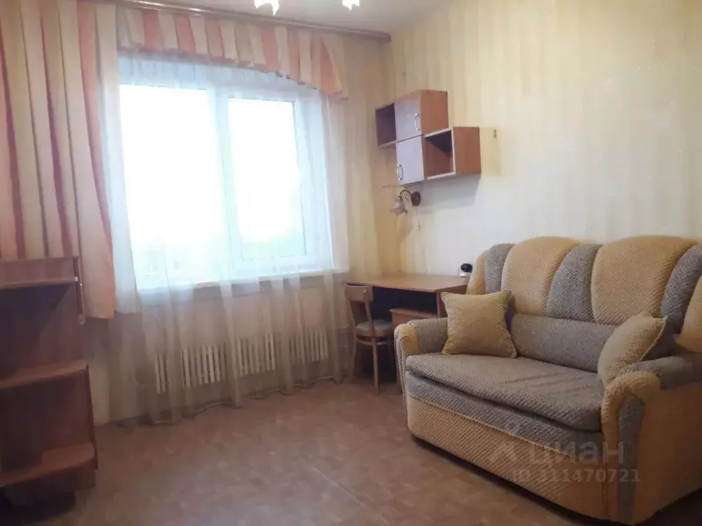 3-к кв. Белгородская область, Старый Оскол Восточный мкр, 12 (64.0 м) - Фото 0