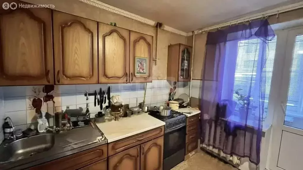 3-комнатная квартира: городской посёлок Будогощь, Советская улица, 107 ... - Фото 2