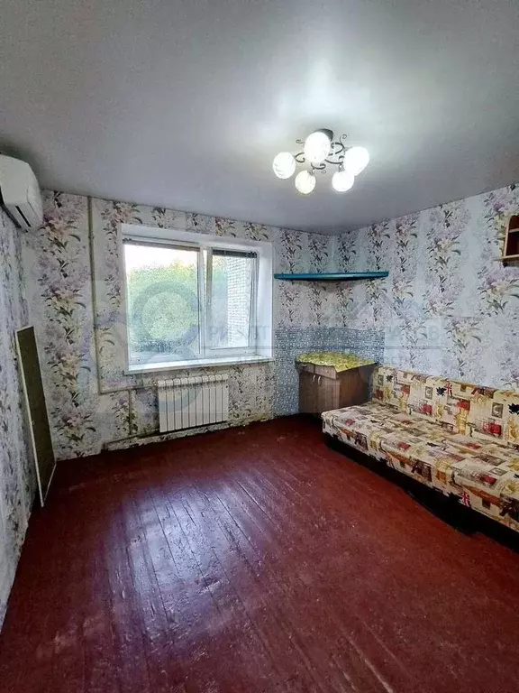 Комната 13,4 м в 5-к., 3/9 эт. - Фото 1