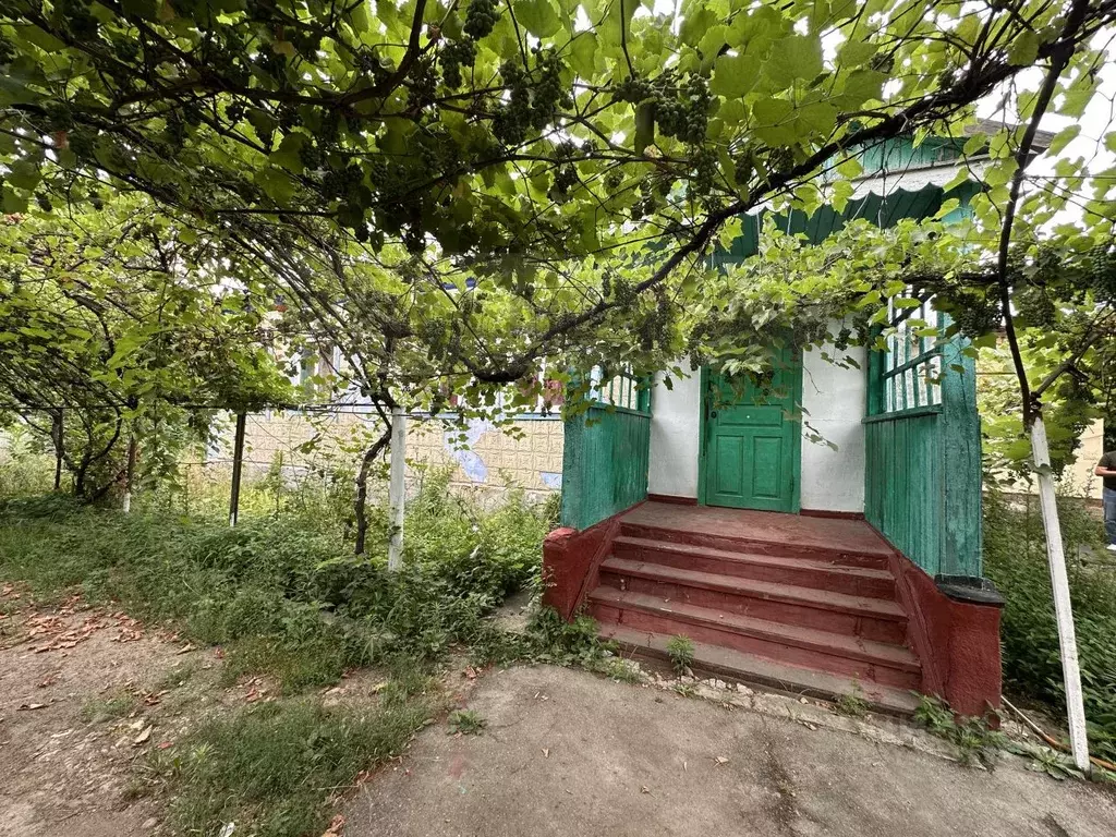 Дом в Адыгея, Гиагинский район, Сергиевское с/пос, Екатериновский хут. ... - Фото 1