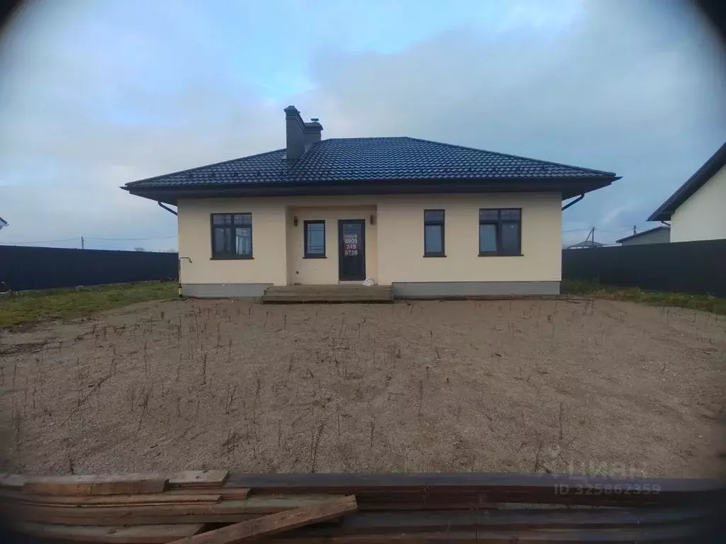 Дом в Калининградская область, Гурьевский муниципальный округ, пос. ... - Фото 1