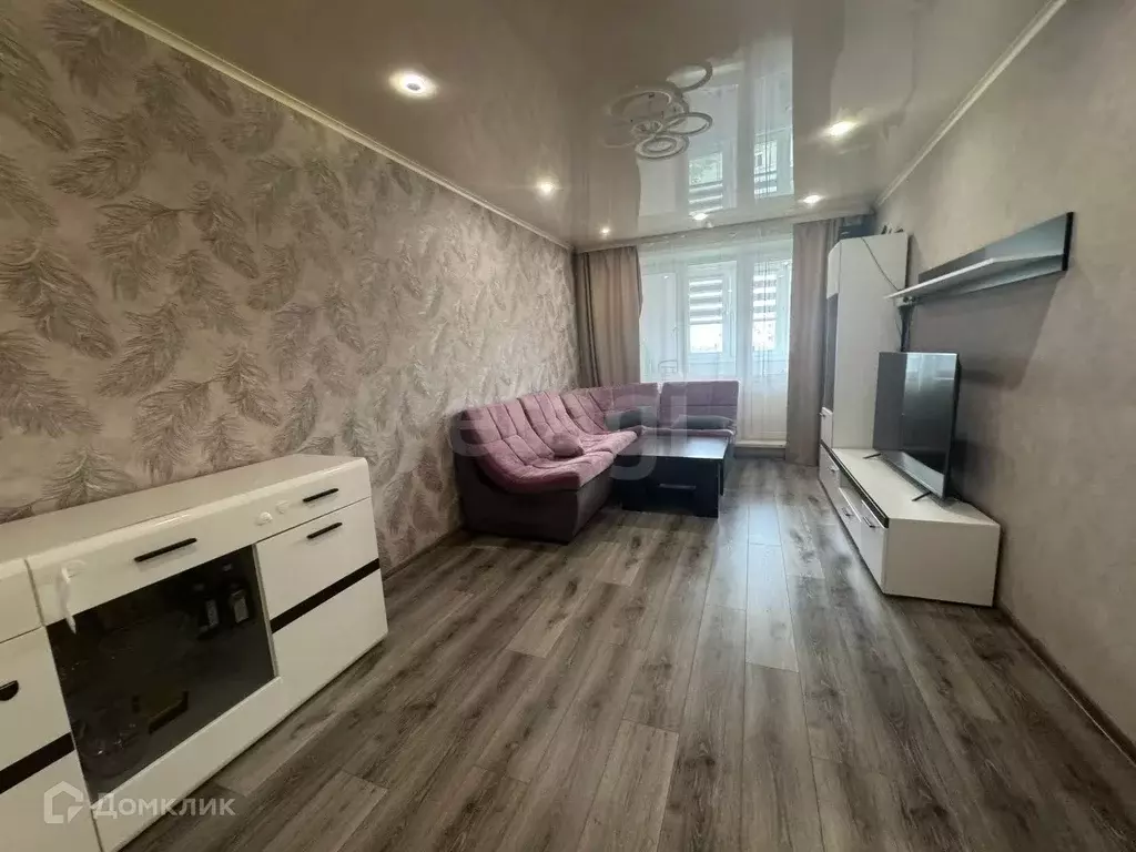 Продаётся 3-к квартира, 61.2 м - Фото 1