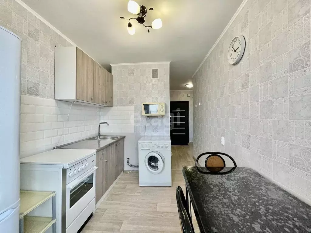 1-к кв. Тюменская область, Тюмень ул. Федюнинского, 9 (32.5 м) - Фото 1