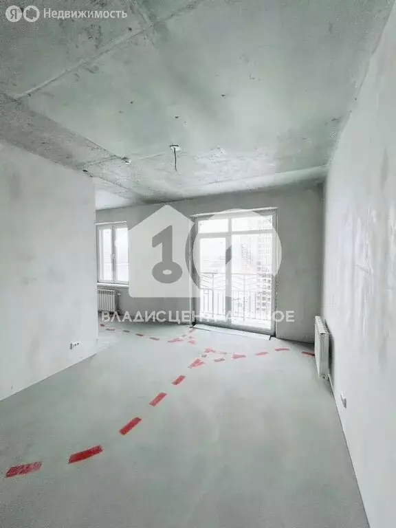 Квартира-студия: Новосибирск, улица Владимира Заровного, 6 (30 м) - Фото 1