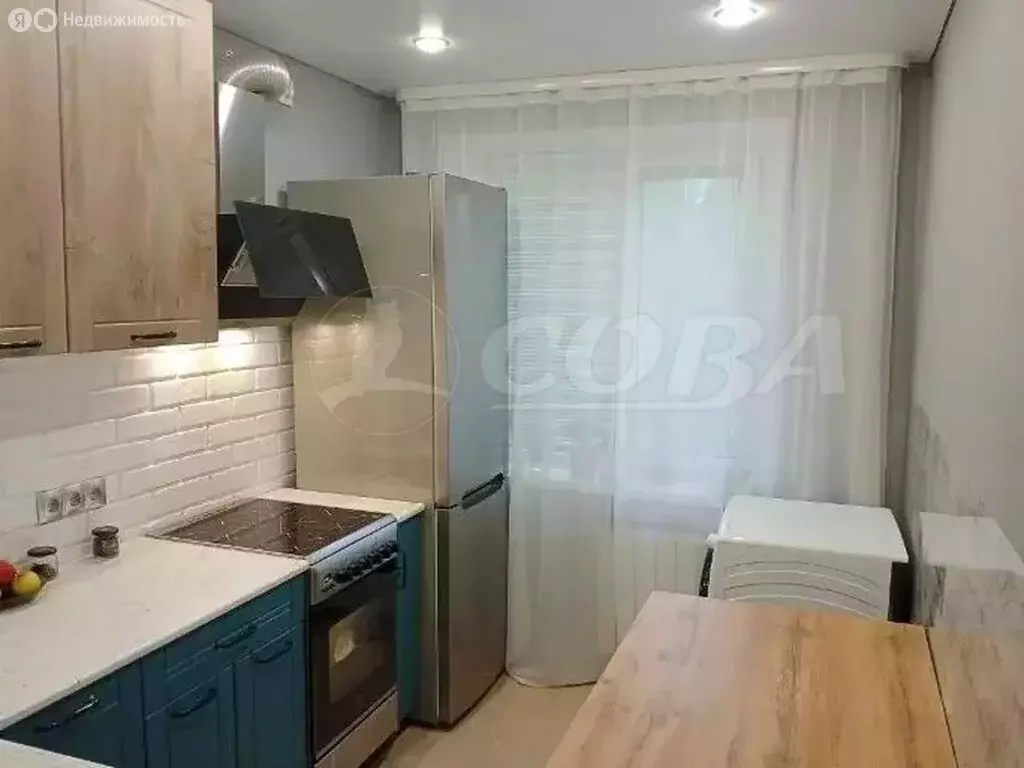 3-комнатная квартира: Тобольск, 6-й микрорайон, 11Б (56 м) - Фото 1