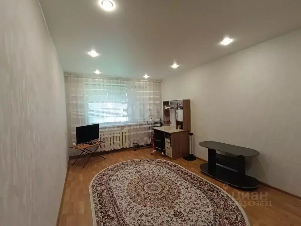 1-к кв. Ленинградская область, Кириши Молодежный бул., 12 (28.2 м) - Фото 0