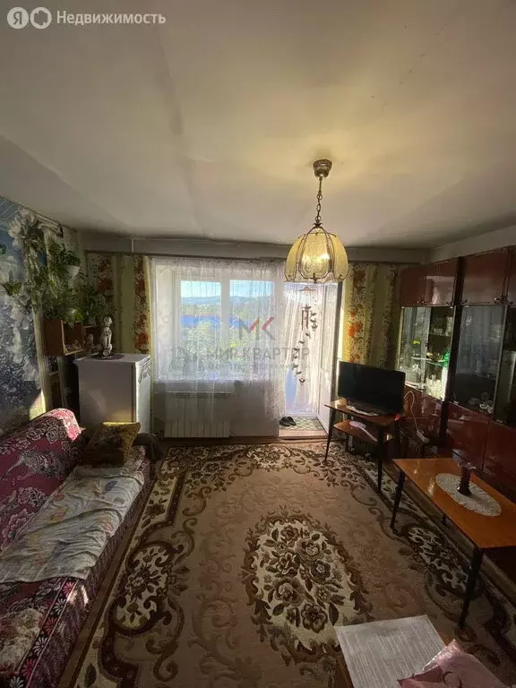 3-комнатная квартира: Кызыл, улица Калинина, 20 (59.5 м) - Фото 0