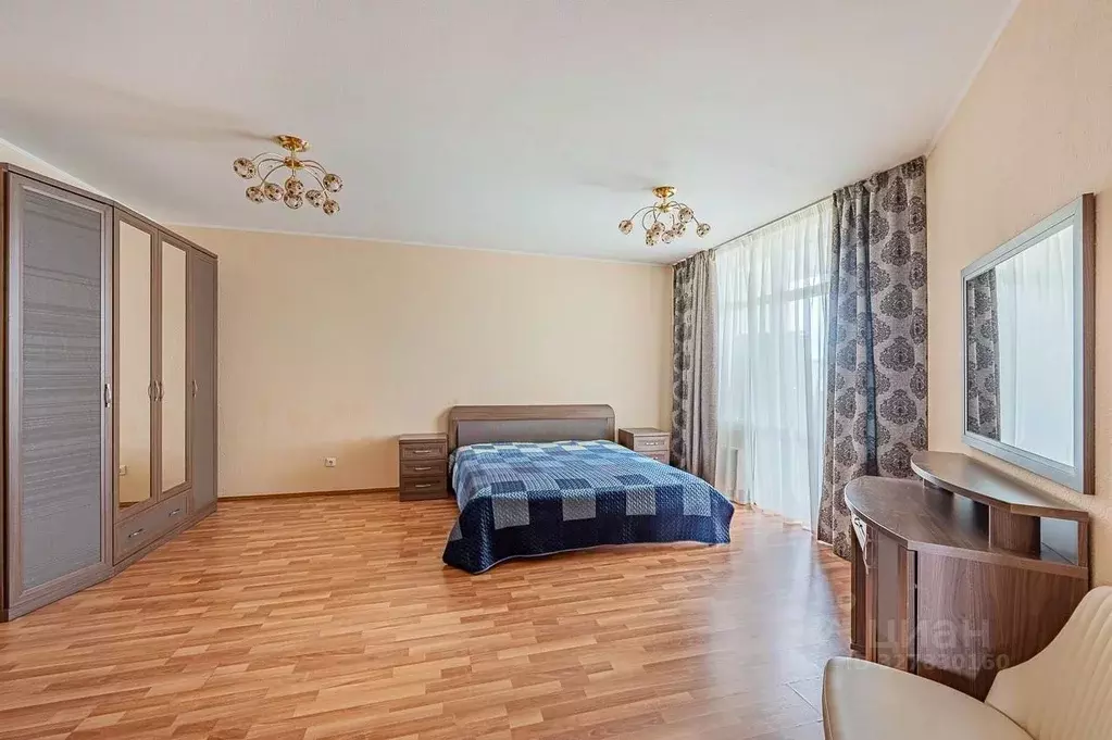 3-к кв. Свердловская область, Екатеринбург ул. Маршала Жукова, 13 ... - Фото 1