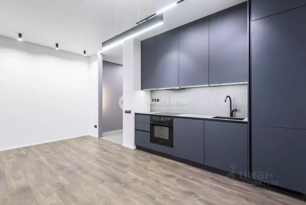 1-к кв. Татарстан, Казань ул. Оренбургский Тракт, 8Д (43.8 м) - Фото 2