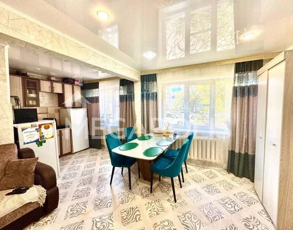 3-к кв. Забайкальский край, Чита ул. Весенняя, 10 (59.0 м) - Фото 0