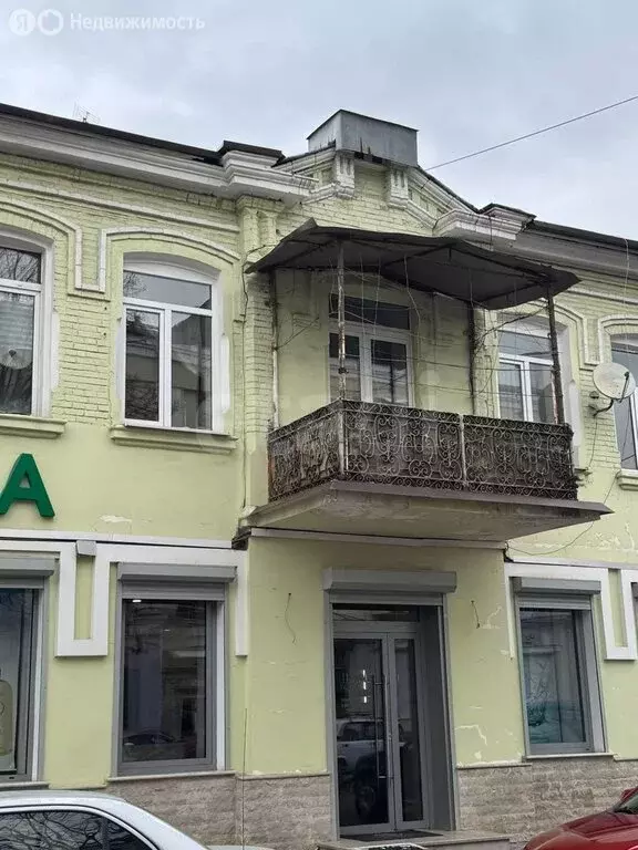 2-комнатная квартира: Владикавказ, проспект Мира, 41 (68 м) - Фото 1