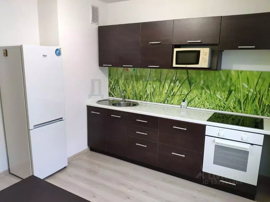 1-к кв. Свердловская область, Екатеринбург ул. Рассветная, 8к2 (37.9 ... - Фото 1