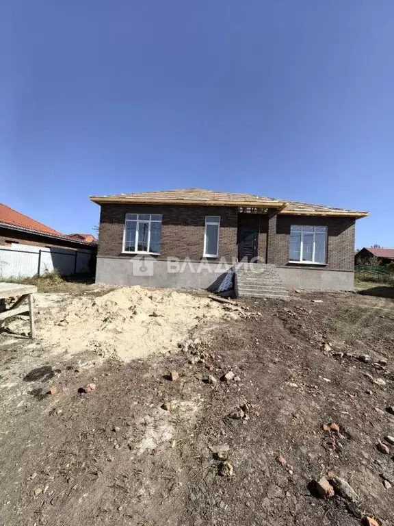 Дом в Белгородская область, Белгородский район, Тавровское с/пос, с. ... - Фото 1