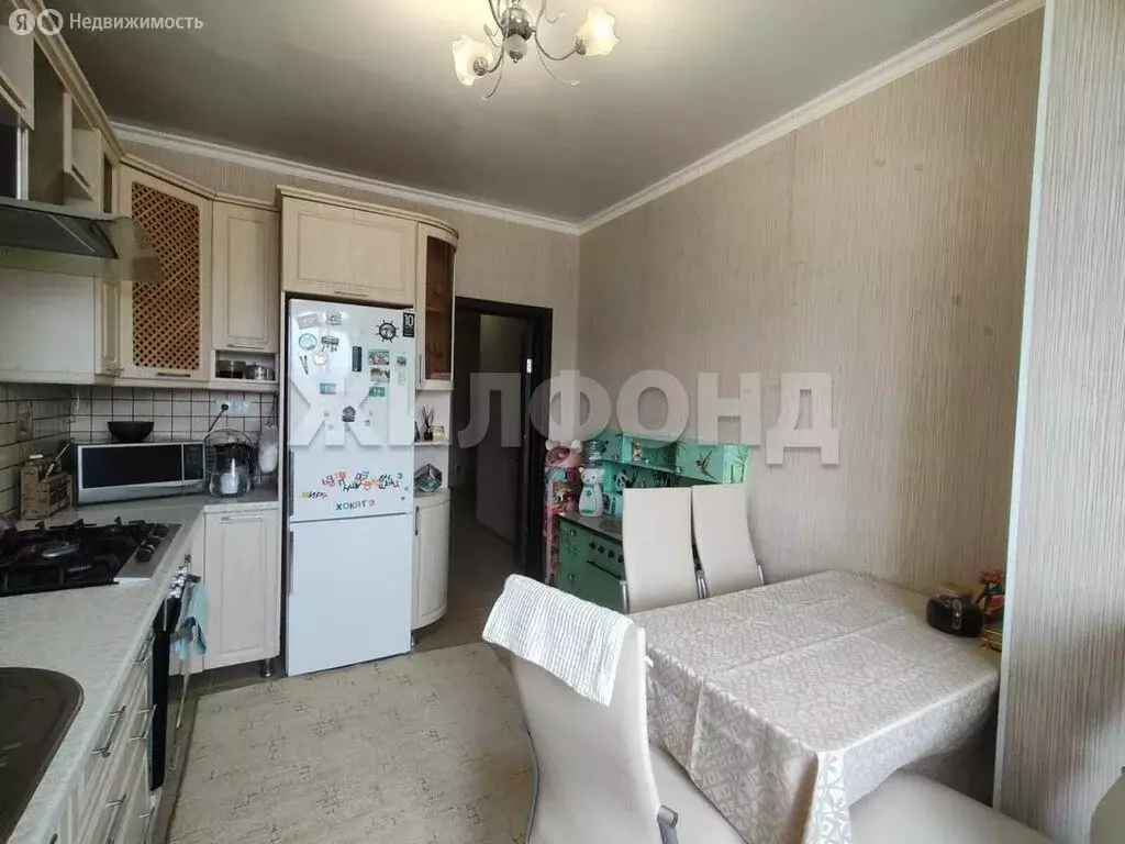 1-комнатная квартира: Георгиевск, улица Гагарина, 5 (45 м) - Фото 1