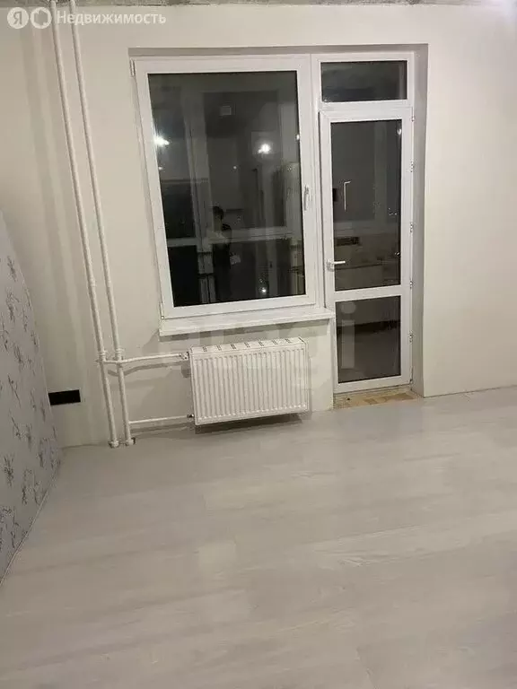 Квартира-студия: Тюмень, улица Тимофея Чаркова, 79 (19.8 м) - Фото 2