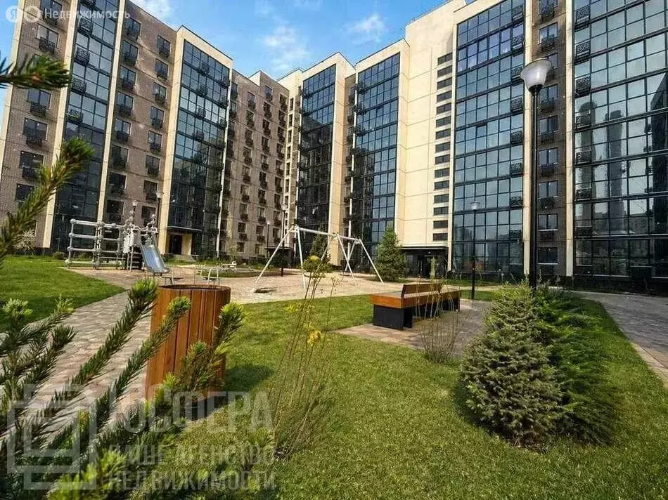 3-комнатная квартира: Волгоград, улица Глазкова, 16 (75.5 м) - Фото 1
