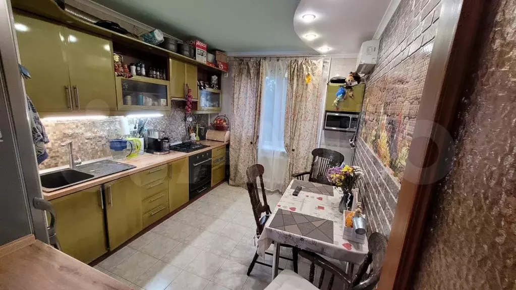 3-к. квартира, 65 м, 5/9 эт. - Фото 0