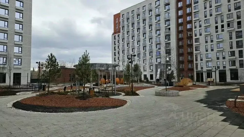 Гараж в Тюменская область, Тюмень ул. Защитников Отечества, 30 (13 м) - Фото 1